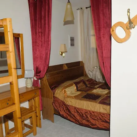 Old Kamares شقة كافالا