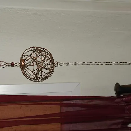 Old Kamares Apartment *